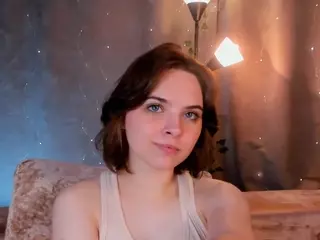 RowenaHathaway's Live Sex Cam Show