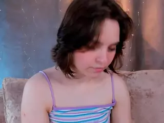 RowenaHathaway's Live Sex Cam Show