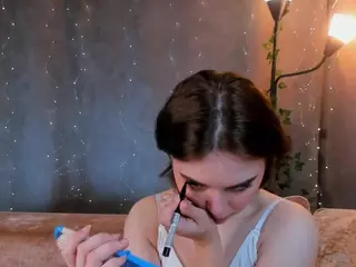 RowenaHathaway's Live Sex Cam Show