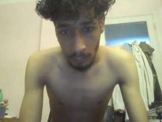 saqr-22 Live Webcam on CamSoda
