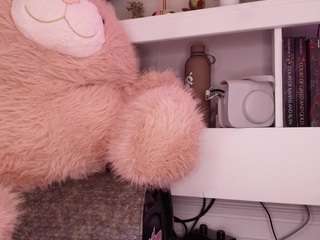 le modèle thelexibby69 est en webcam porno dans un show sur le site camsoda, il possède les tags suivants: amateur,anal toys,brown eyes,cuckold,curvy,joi,nipple piercings,no drinking,no smoking,role play,small tits,brown hair,hd