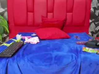 artemisarusso's Live Sex Cam Show