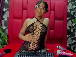 artemisarusso's Live Sex Cam Show