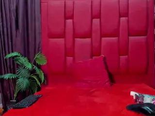 artemisarusso's Live Sex Cam Show