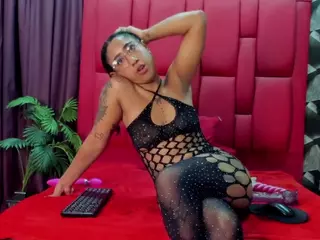 artemisarusso's Live Sex Cam Show