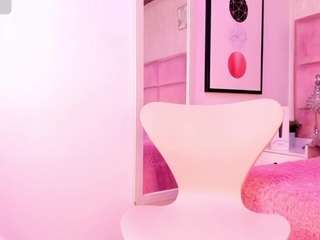 janah-myers Live Webcam on CamSoda