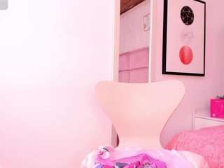 janah-myers live cam profile