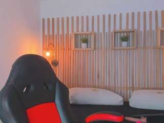  liah-cleir chat room