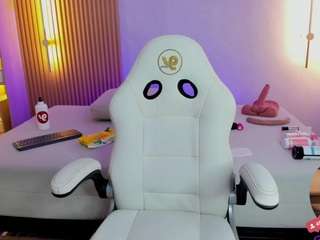 This model is live right now. liah-cleir