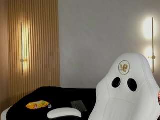 Liah-Cleir live cam preview