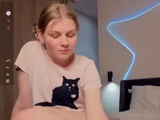 MildredChurchwell's Live Sex Cam Show