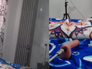 mirelli-g's Live Sex Cam Show