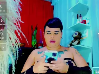 NAUTHYVALENTINA's Live Sex Cam Show