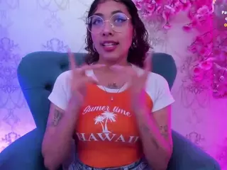 Oliv-Jones's Live Sex Cam Show