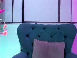 Oliv-Jones's Live Sex Cam Show