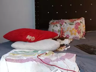 SofiaAssQueen's Live Sex Cam Show