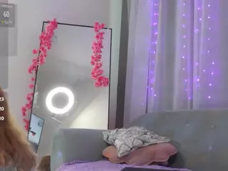 AidaPhoenix's Live Sex Cam Show