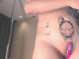 blue-sixx Live Webcam on CamSoda