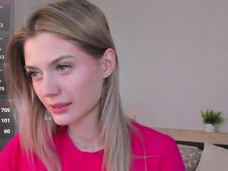 carol-thompson Live Webcam on CamSoda