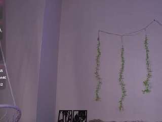 Carol live cam preview