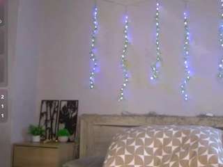 Carol live cam preview