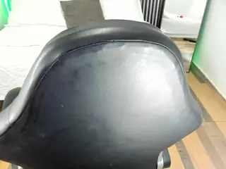 Emily-Lewiss's Live Sex Cam Show
