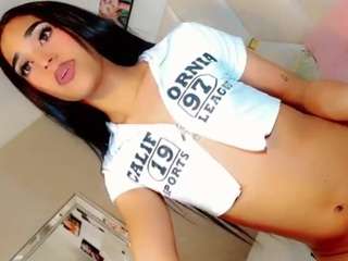 franyelys-mistih Live Webcam on CamSoda