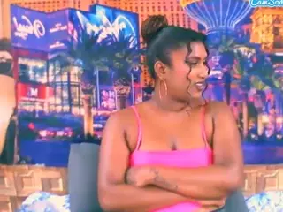 IndianChocolatePie's Live Sex Cam Show