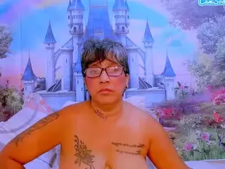 indianroxy694u's Live Sex Cam Show