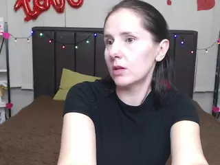 KarinaSwanNest's Live Sex Cam Show