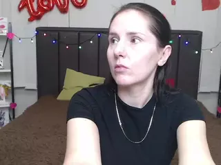 KarinaSwanNest's Live Sex Cam Show