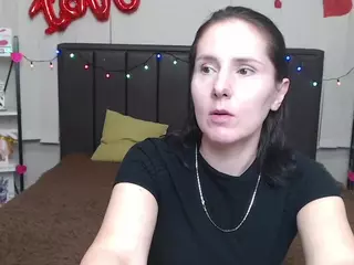 KarinaSwanNest's Live Sex Cam Show