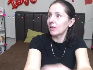 KarinaSwanNest's Live Sex Cam Show