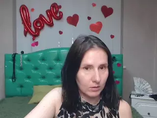 KarinaSwanNest's Live Sex Cam Show