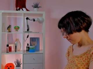 mariangummer Live Webcam on CamSoda