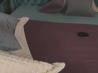 naughtyloryy's live room