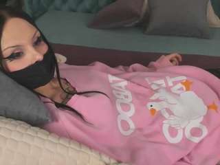 Naughty_Cherry live cam preview