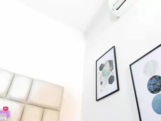 DojaAishaa's Live Sex Cam Show