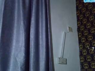 freakybrula Live Webcam on CamSoda