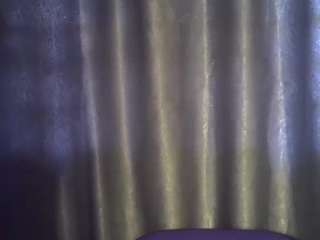 freakybrula's CamSoda show and profile