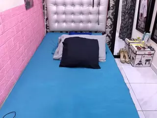 NathyNatasha's Live Sex Cam Show
