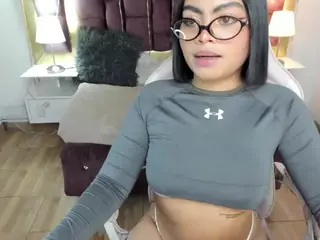 N I C O L L's Live Sex Cam Show
