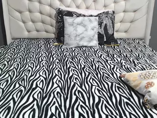 Rubisweett's Live Sex Cam Show