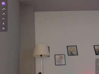 skyy-jonnes Live Webcam on CamSoda