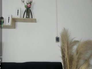 skyy-jonnes Live Webcam on CamSoda