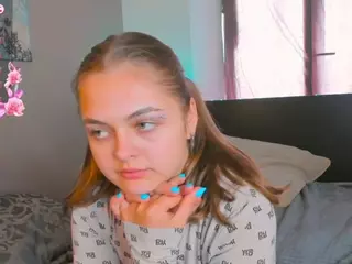TaiteBluett's Live Sex Cam Show