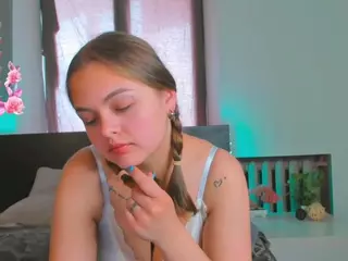 TaiteBluett's Live Sex Cam Show