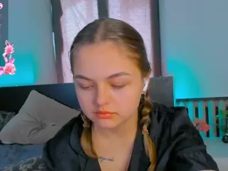 TaiteBluett's Live Sex Cam Show