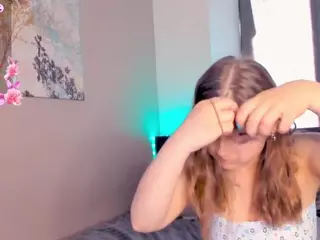 TaiteBluett's Live Sex Cam Show