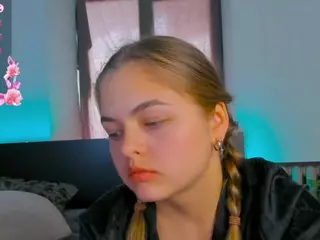 TaiteBluett's Live Sex Cam Show
